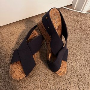 Wedge shoes